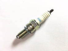 Load image into Gallery viewer, CR8E NGK Spark Plug      -      Set of 4       -      1275    -    Fast Tracked Shipping