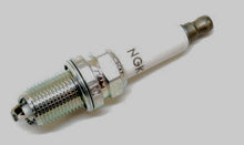 Load image into Gallery viewer, PFR7W-TG NGK Laser Platinum Spark Plug     -     5592    -    Fast Tracked Shipping